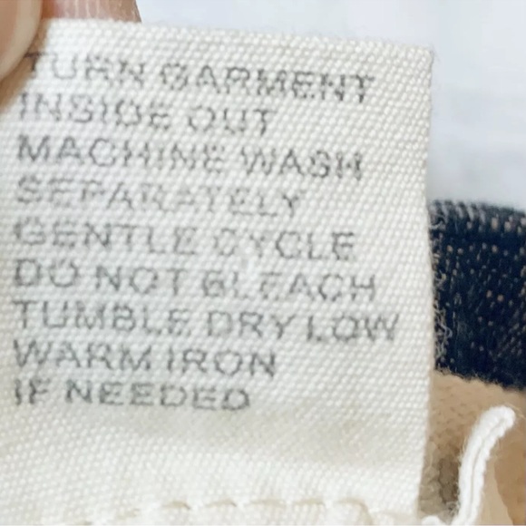 Sandro Womens Size 14 Classic Black Bermuda Shorts Slash Pockets Stretch - Picture 8 of 9